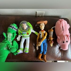 Vintage Toy Story Action Figure Set - Green, White, Brown